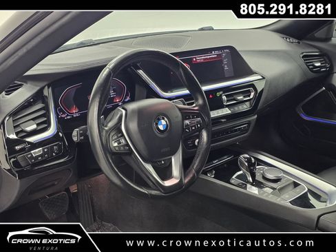 Used 2022 BMW Z4 sDrive30i w/ Driving Assistance Package RWD image 26