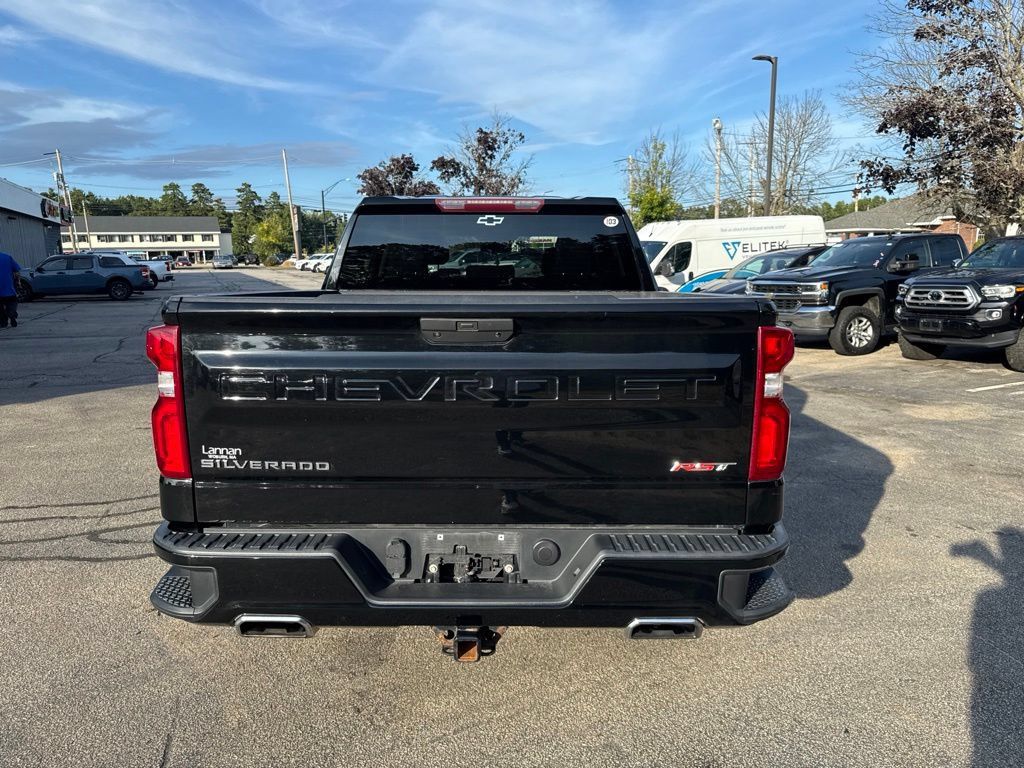 Used 2020 Chevrolet Silverado 1500 RST AWD/4WD image 4