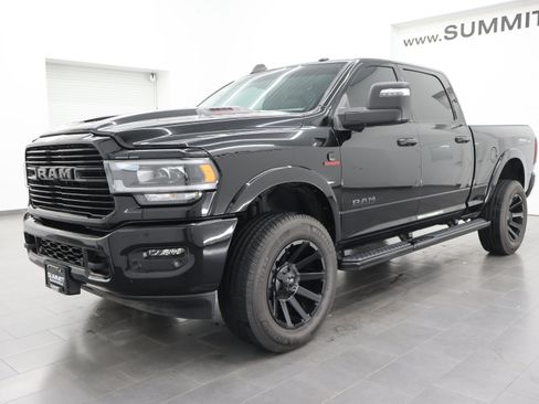 Used 2023 RAM 2500 Laramie AWD/4WD image 6