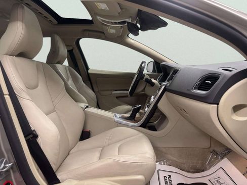 Used 2016 Volvo S60 T5 Premier AWD/4WD image 19