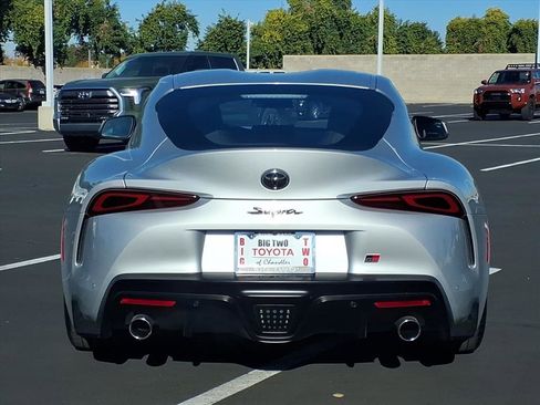 Used 2021 Toyota Supra image 9