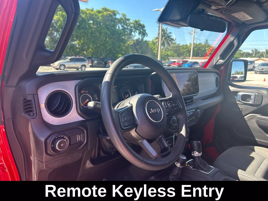 Used 2024 Jeep Wrangler Unlimited Sport AWD/4WD image 11
