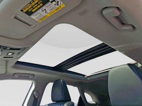 Used 2022 Lexus RX 450h AWD w/ Luxury Package image 14