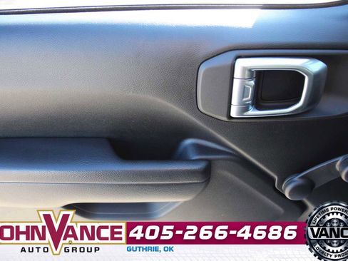 Used 2022 Jeep Wrangler Sport image 22