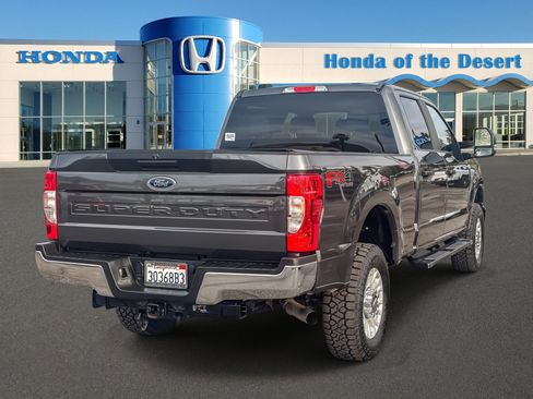 Used 2020 Ford F250 XL w/ STX Appearance Package image 7