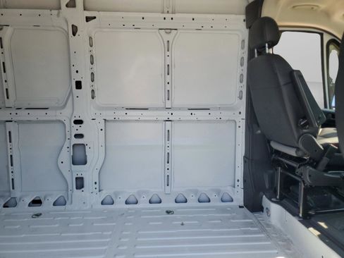 New 2026 RAM ProMaster 2500 FWD image 16