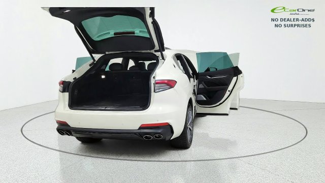 Used 2023 Maserati Levante Modena AWD/4WD image 18