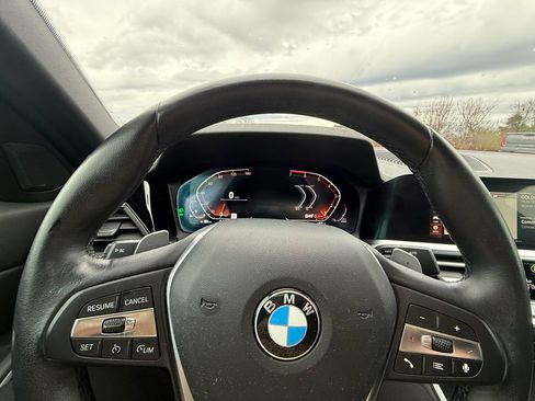 Used 2021 BMW 330i Sedan w/ Convenience Package image 8