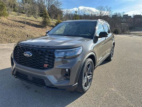 New 2026 Ford Explorer ST image 8