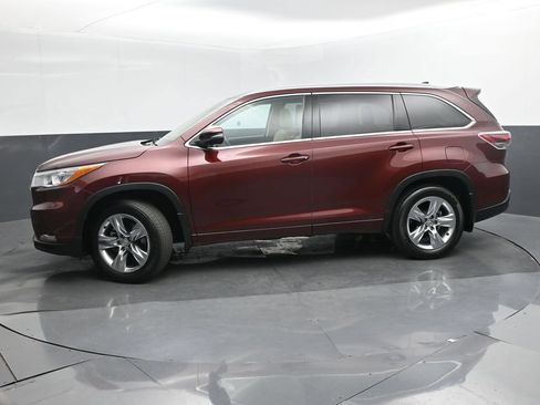 Used 2014 Toyota Highlander Limited Platinum AWD/4WD image 31