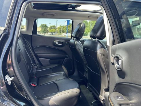 Used 2021 Jeep Compass Latitude w/ Sun and Sound Group FWD image 15