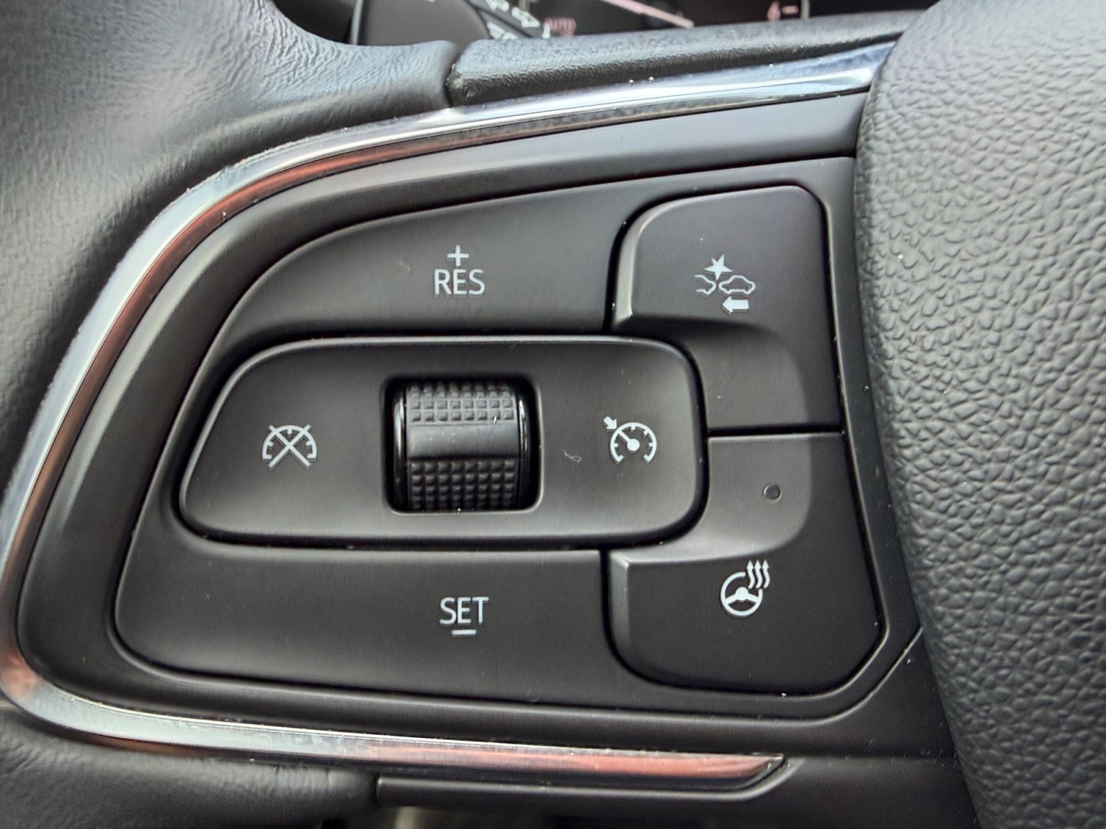Used 2023 Buick Envision Preferred w/ Sport Touring Package AWD/4WD image 24