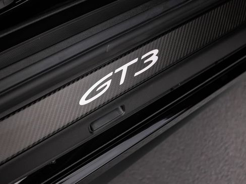 Used 2026 Porsche 911 GT3 RWD image 51
