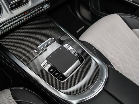 Used 2025 Mercedes-Benz G 63 AMG 4MATIC image 35