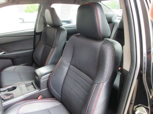 Used 2015 Toyota Camry SE FWD image 17