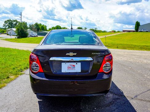 Used 2014 Chevrolet Sonic LT image 4