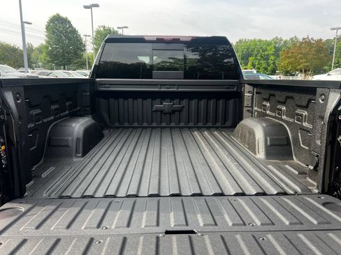New 2026 Chevrolet Silverado 1500 High Country AWD/4WD image 24