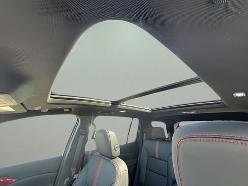 Certified 2024 Chevrolet Traverse RS w/ LPO, Floor Liner Package image 19