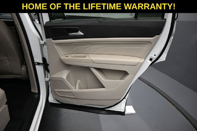 Used 2023 Volkswagen Atlas SE FWD image 44