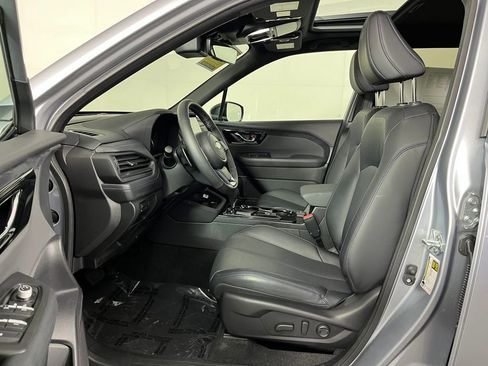 Used 2026 Subaru Forester Limited AWD/4WD image 11