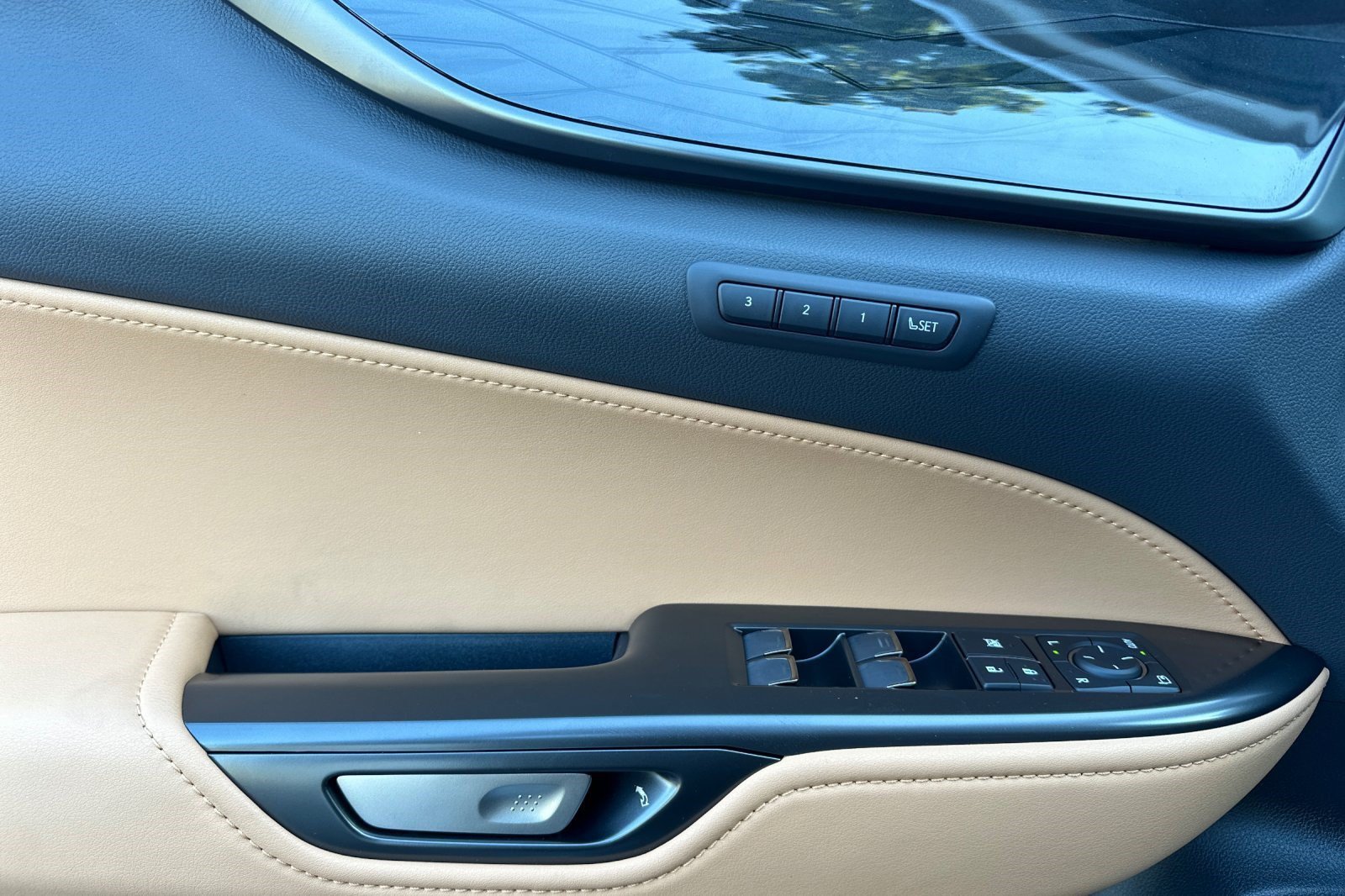 New 2026 Lexus NX 350 AWD w/ Premium Package image 14