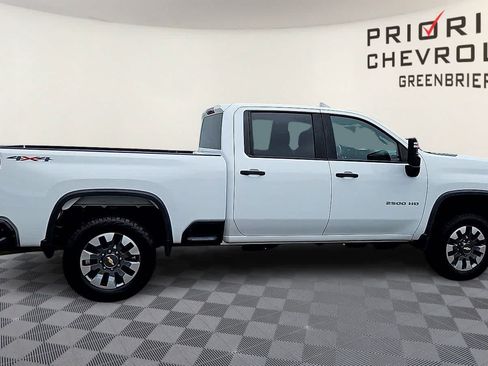 Certified 2023 Chevrolet Silverado 2500 Custom w/ Custom Convenience Package AWD/4WD image 9