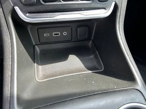 Used 2021 GMC Terrain SLE w/ Driver Convenience Package FWD image 25