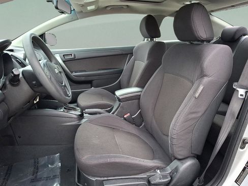 Used 2012 Kia Forte Koup EX image 13