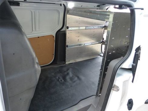 Used 2022 Ford Transit Connect XLT FWD image 21