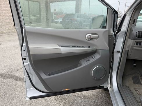 Used 2009 Nissan Quest SE w/ Seat Pkg image 46