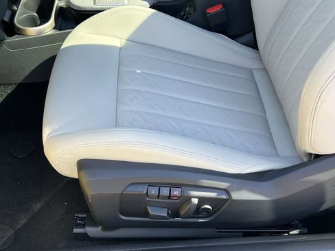 Certified 2025 MINI Cooper S image 11