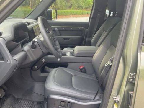 Certified 2025 Land Rover Defender 110 S AWD/4WD image 5