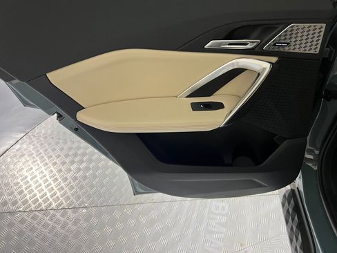 Used 2025 BMW X2 xDrive28i w/ Premium Package image 33