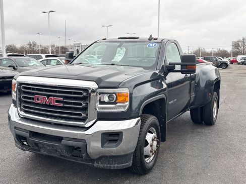 Used 2017 GMC Sierra 3500 4x4 Regular Cab image 7