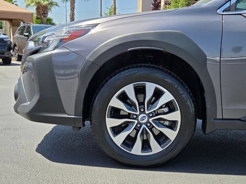 Used 2025 Subaru Outback Limited AWD/4WD image 9