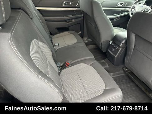 Used 2018 Ford Explorer XLT image 63