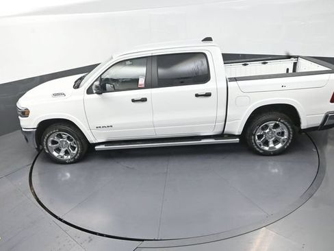 New 2026 RAM 1500 Big Horn AWD/4WD image 14