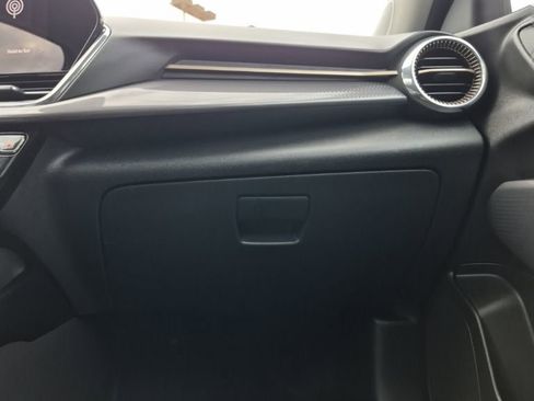 Used 2025 Chevrolet Trax ACTIV w/ Driver Confidence Package image 41