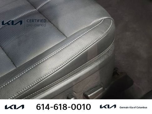 Used 2024 Kia Telluride EX image 27