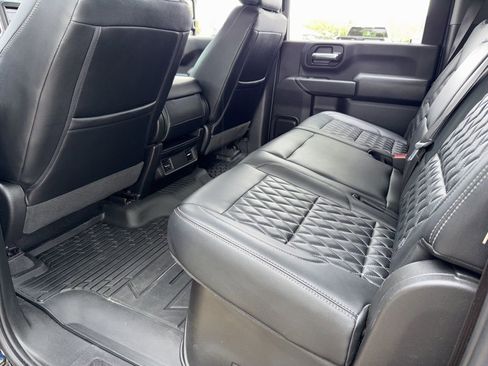 Used 2024 Chevrolet Silverado 2500 Custom w/ Custom Value Package image 26