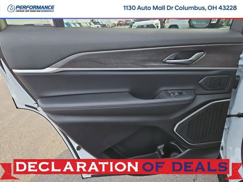 New 2026 Jeep Grand Cherokee L Limited image 15