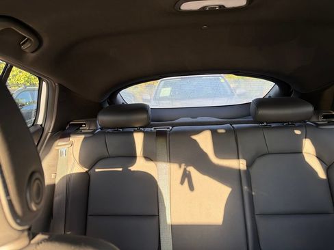 Used 2024 Buick Envista Sport Touring w/ Convenience I Package FWD image 25