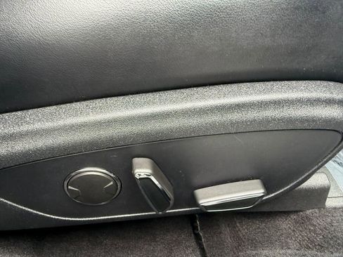 Used 2020 Lincoln MKZ Standard image 28