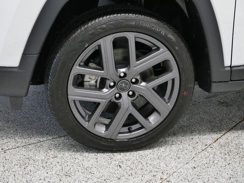 New 2026 Jeep Compass Limited image 14