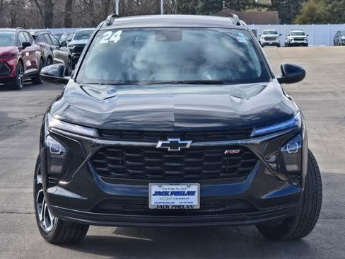 Certified 2024 Chevrolet Trax RS image 4