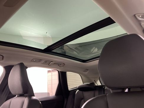 Used 2023 Volvo XC60 B5 Plus w/ Protection Package Premier image 16