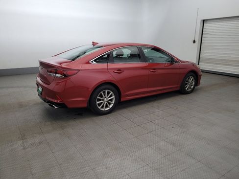 Used 2019 Hyundai Sonata SE w/ Winter Weather Package image 10