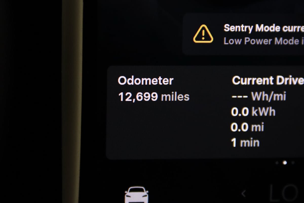 Used 2025 Tesla Model 3 Long Range RWD image 13