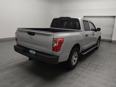 Used 2017 Nissan Titan S RWD image 9