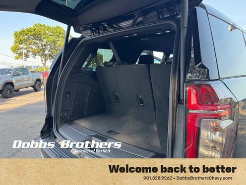 Certified 2022 Chevrolet Tahoe Z71 w/ Luxury Package AWD/4WD image 41